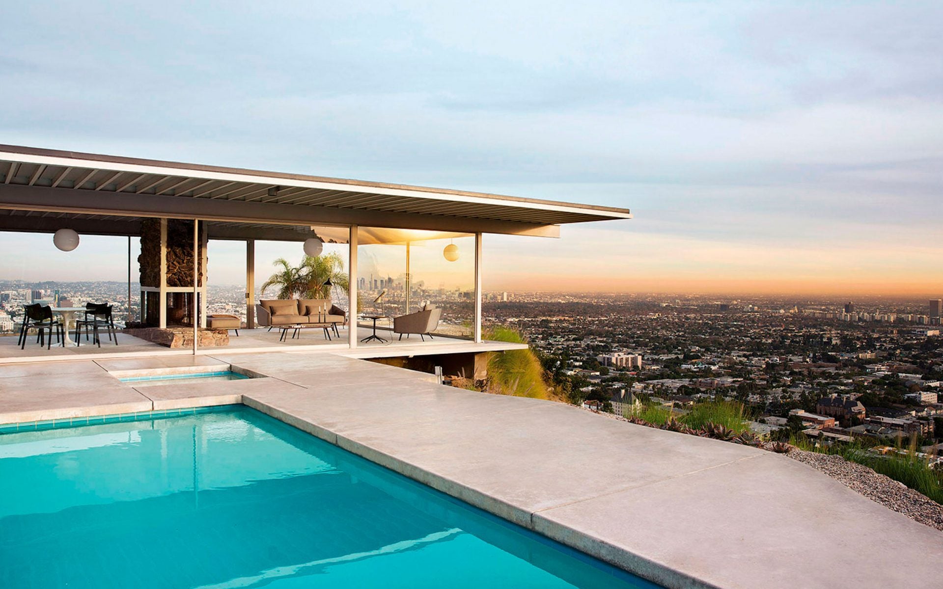 The Modernist Marvels of LA