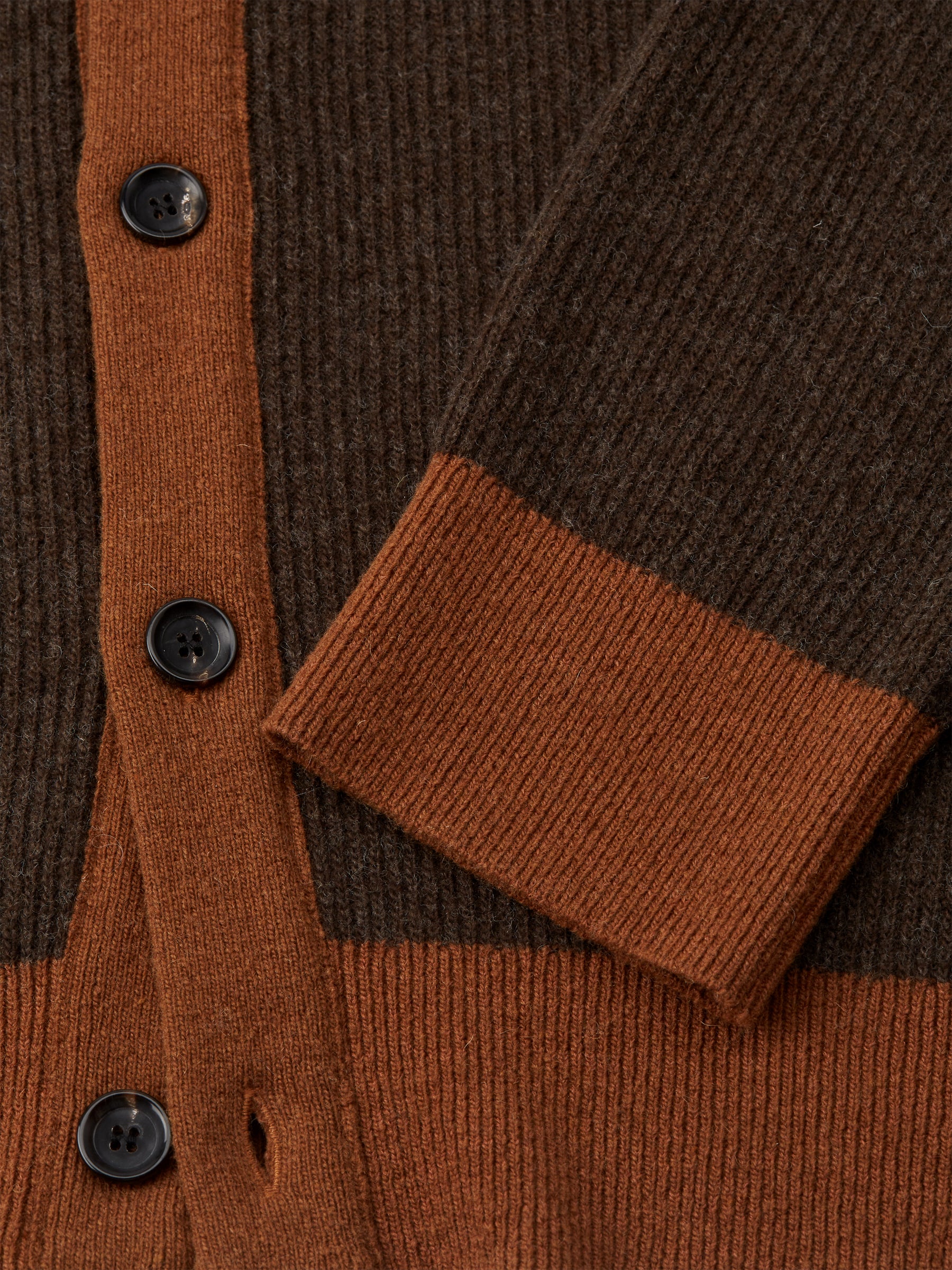 Caradale Cardigan Benson Chocolate Brown