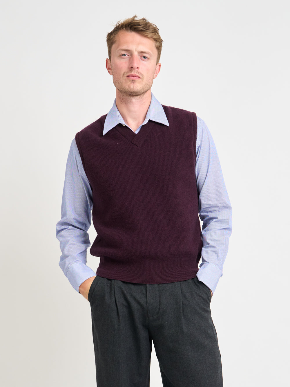 Graves V Neck Vest Hartwell Purple