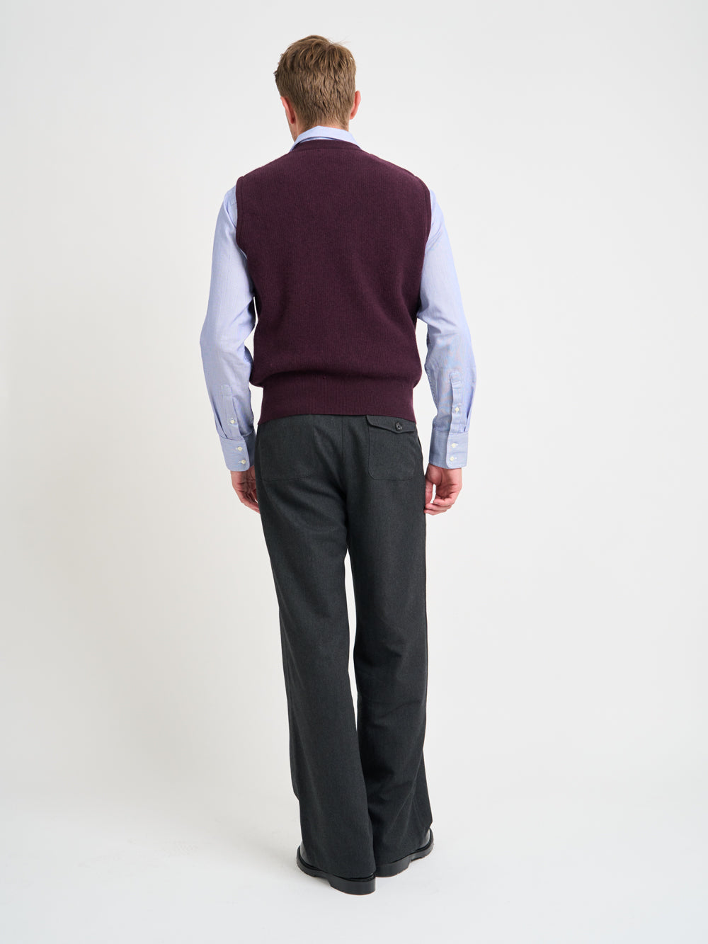 Graves V Neck Vest Hartwell Purple