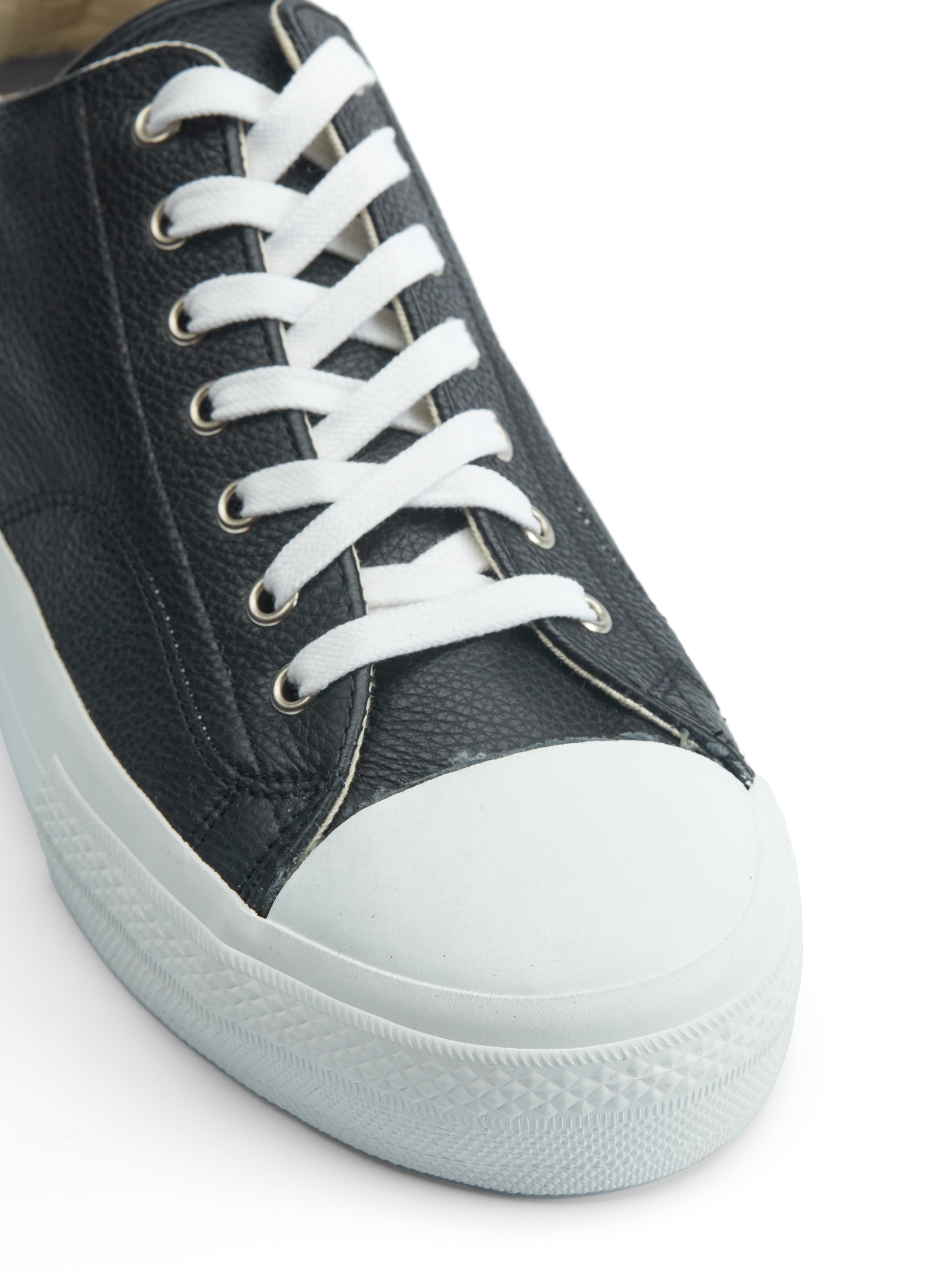 Reproduction Of Found US Military Trainer Black Leather