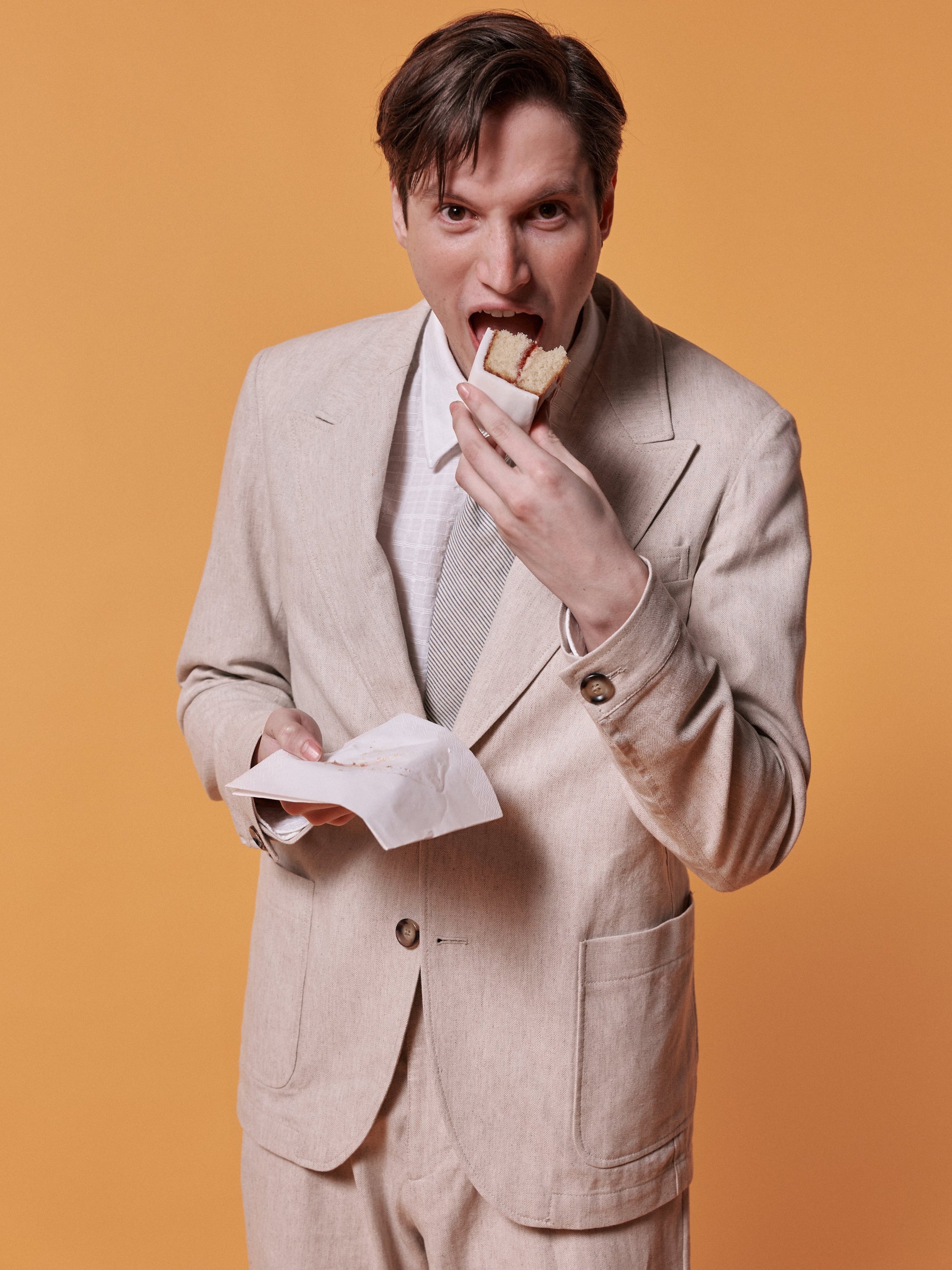 dress shirt for summer wedding What to Wear to a Summer Wedding