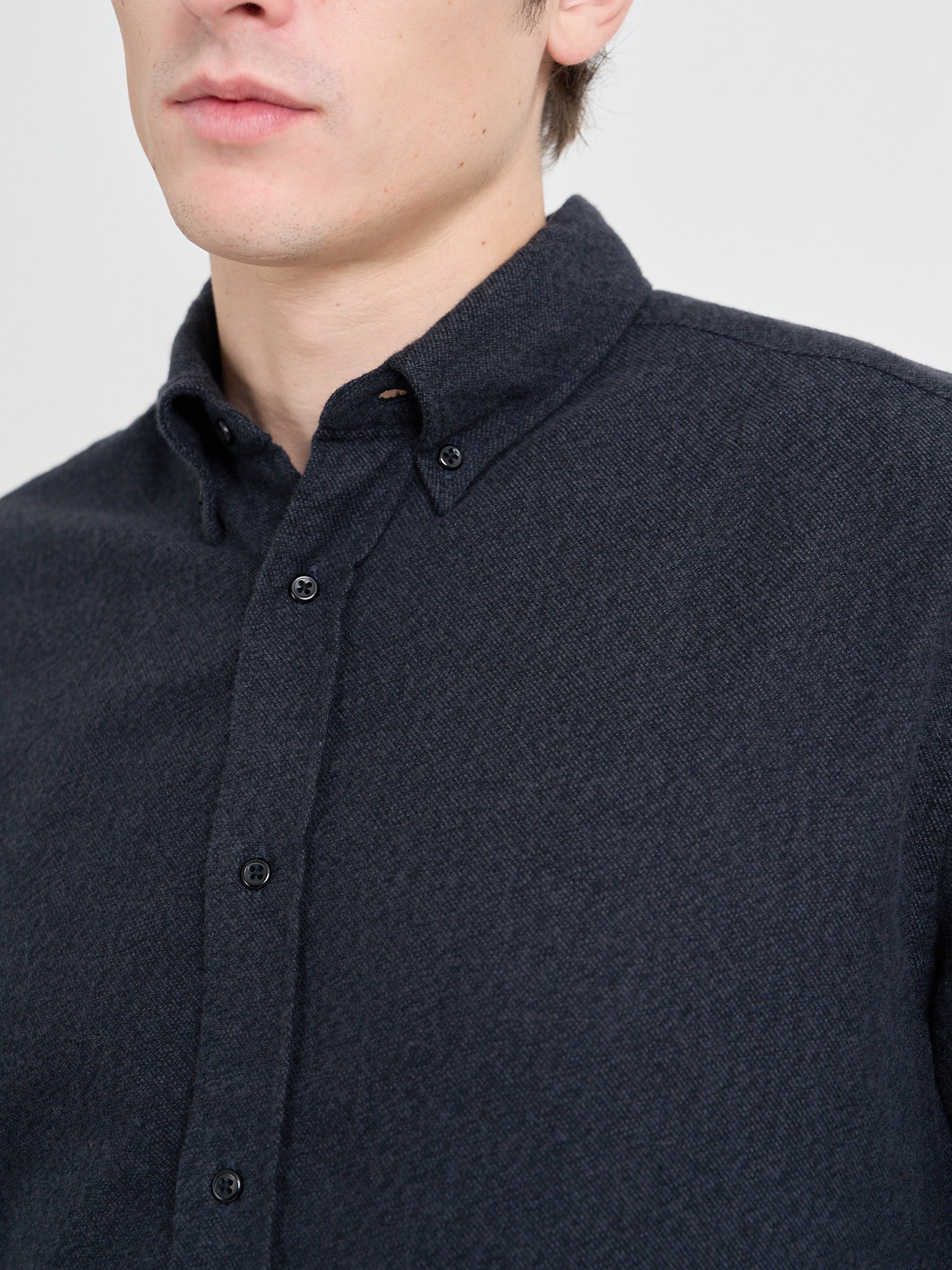 Close up collar shot of model wearing Oliver Spencer Men&#39;s Navy Brushed Cotton Button-Down Shirt