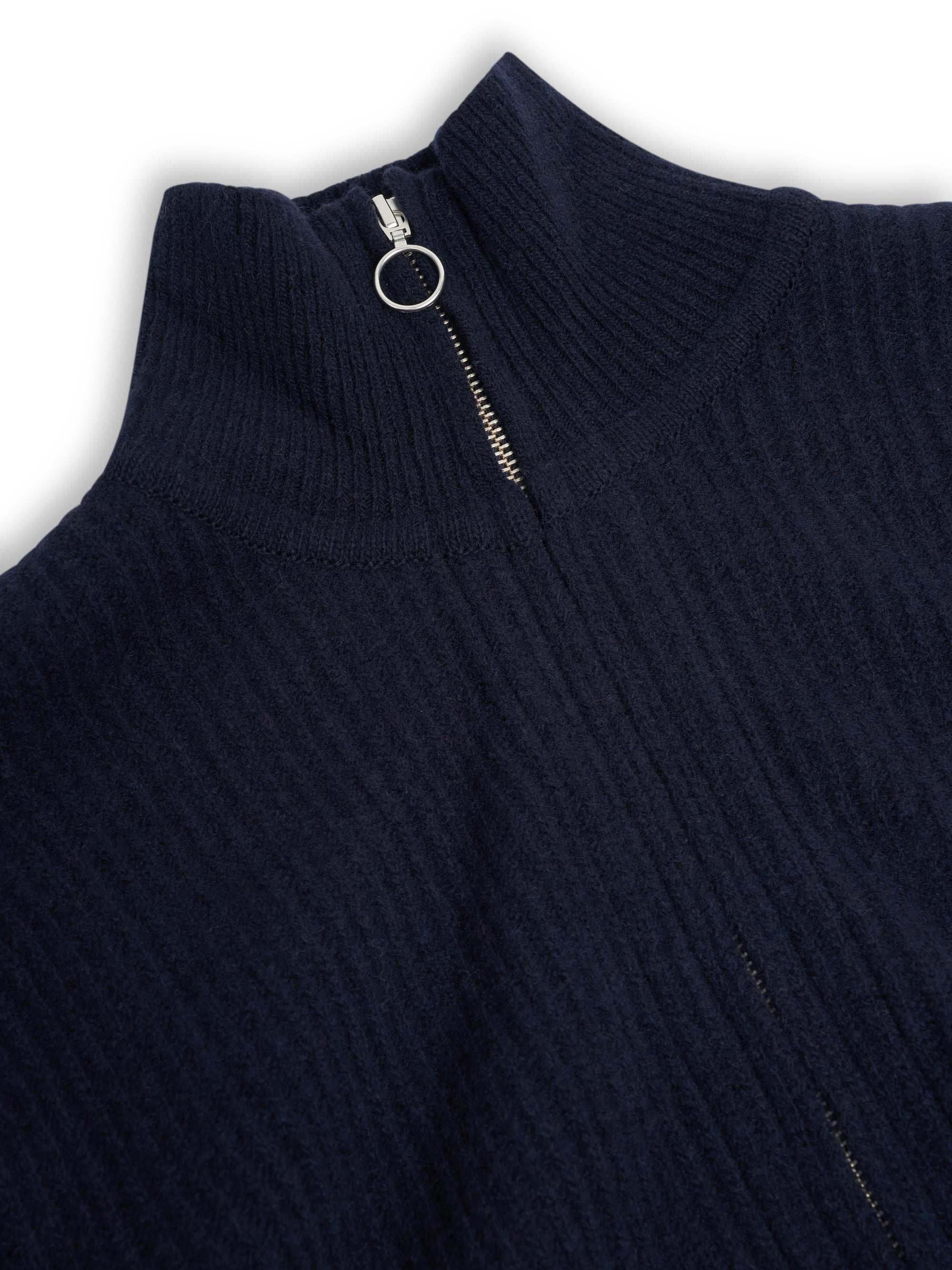 Detailed collar shot of Oliver Spencer Men's Navy Zip up Wool Cardigan