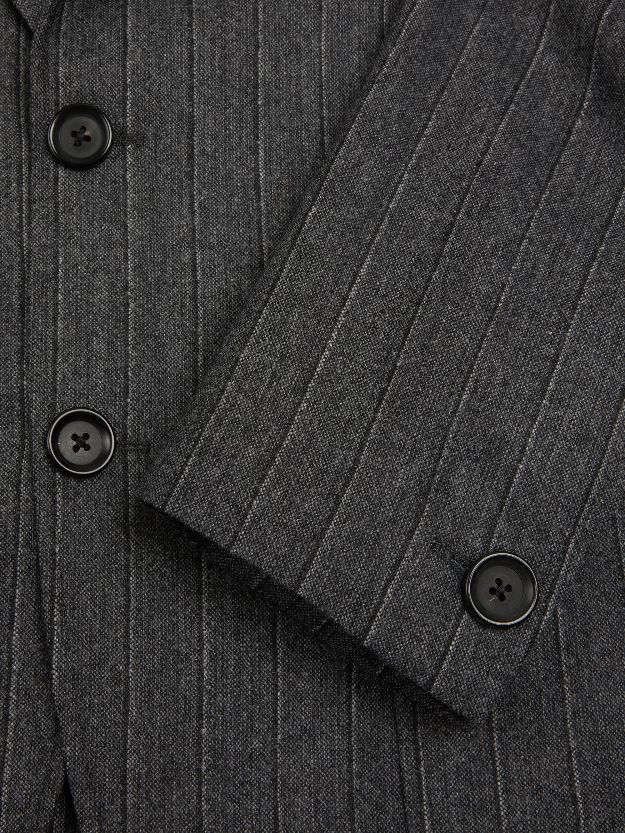Detailed cuff shot of Oliver Spencer Men's Unstructured Peak Lapel Grey Striped Jacket