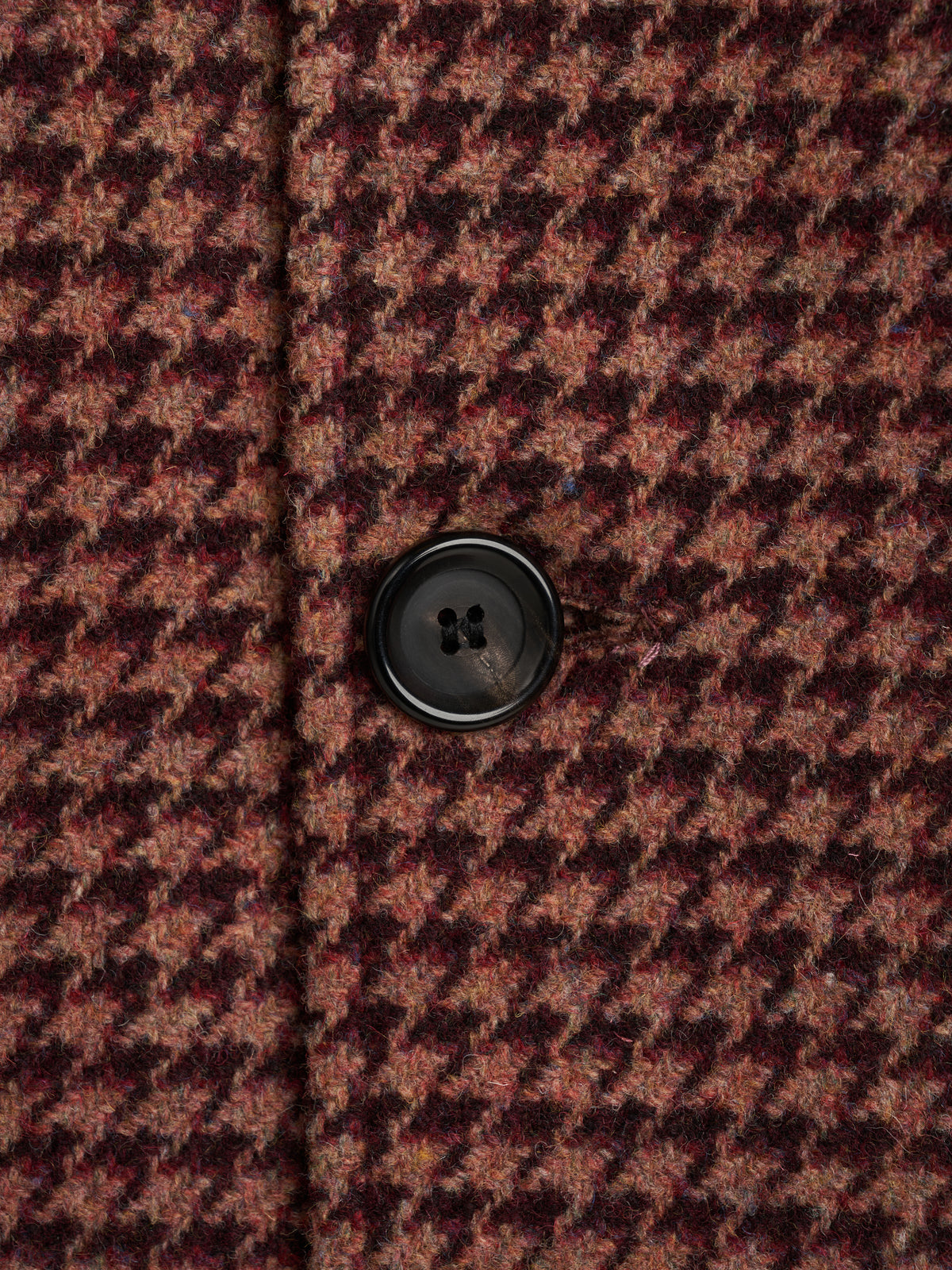 Tamworth Double Breasted Overcoat Panes Houndstooth Burgundy/Pink