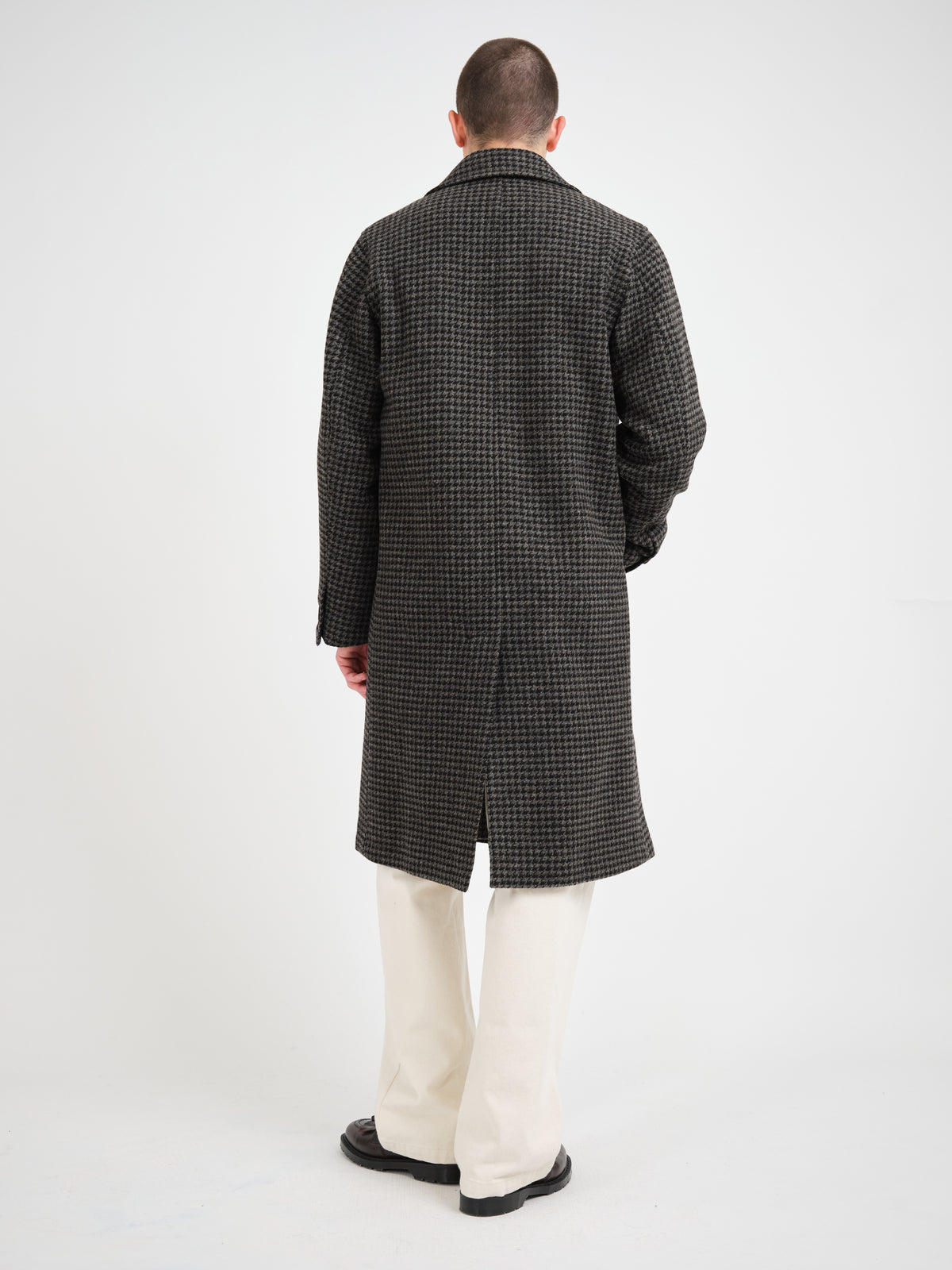 Tamworth Double Breasted Overcoat Panes Houndstooth Charcoal
