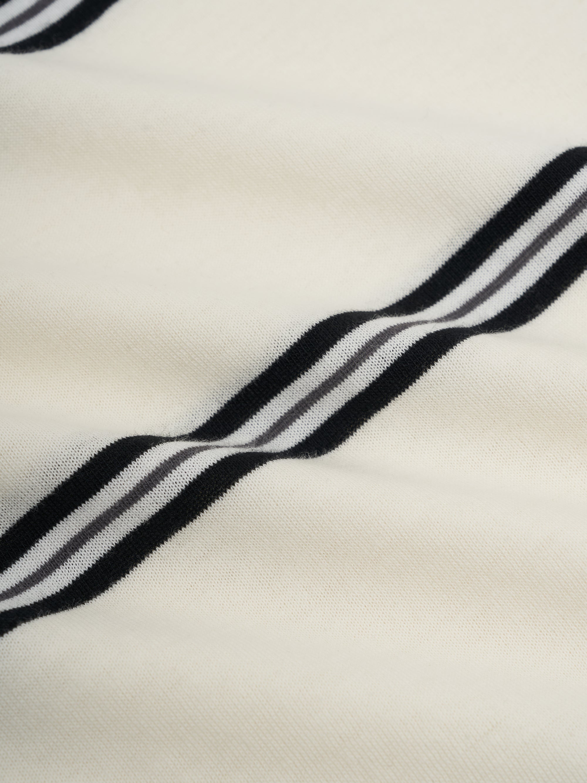 Conduit T-Shirt Wesley Cream