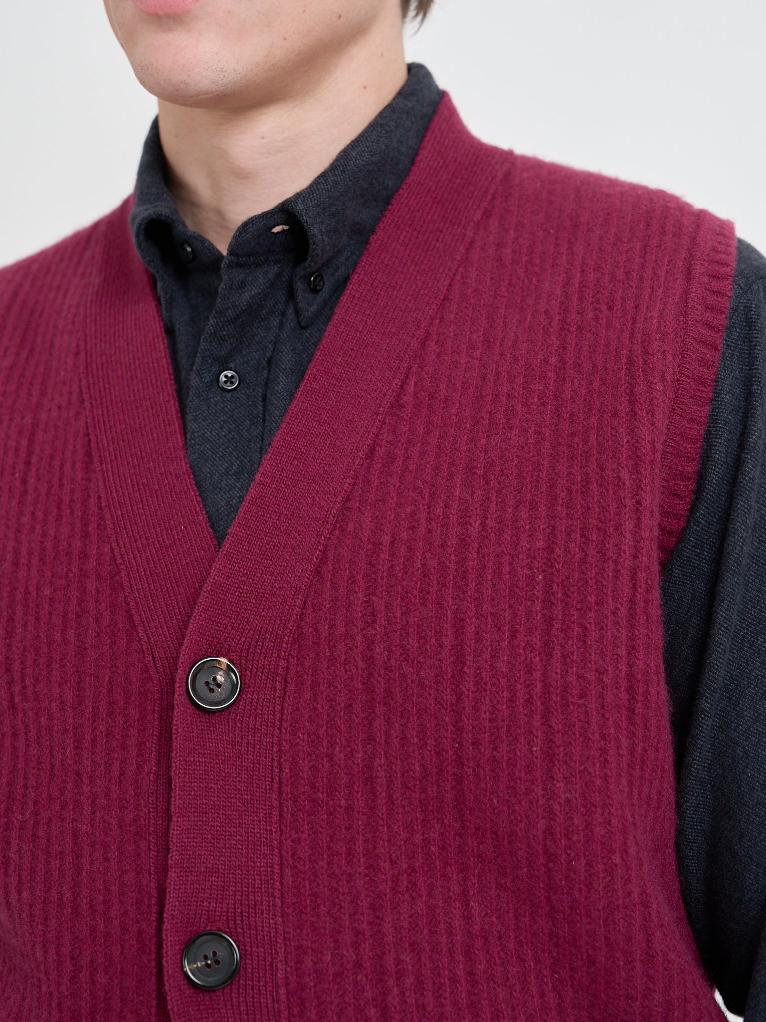 Dewsbury V Neck Overton Wine Red