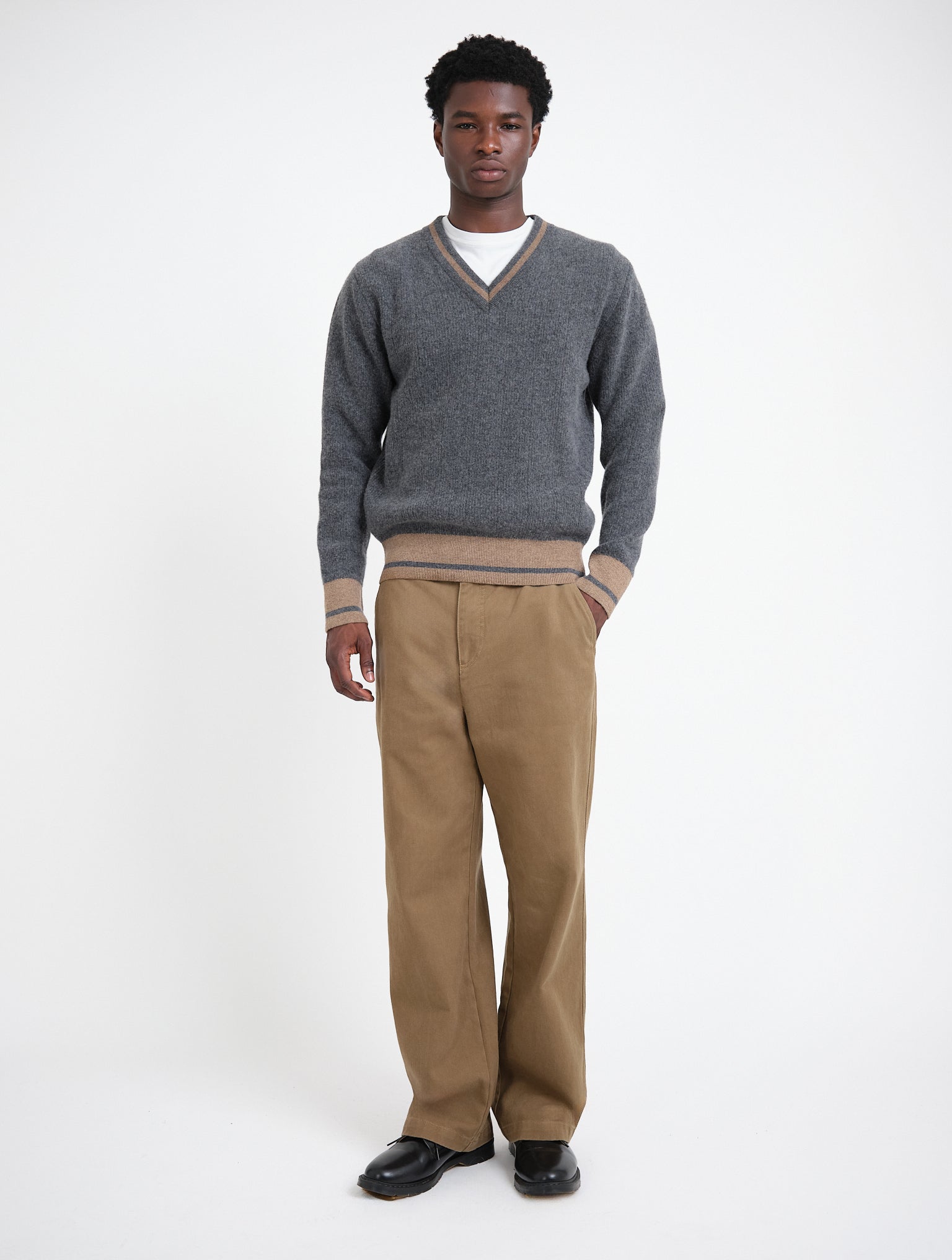 Hawes V Neck Jumper Colvin Charcoal