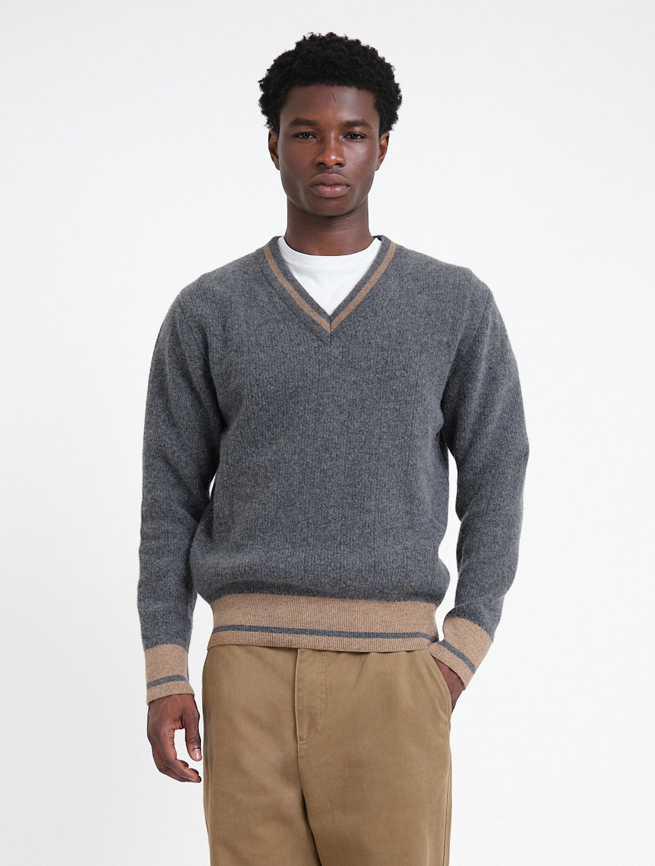 Hawes V Neck Jumper Colvin Charcoal