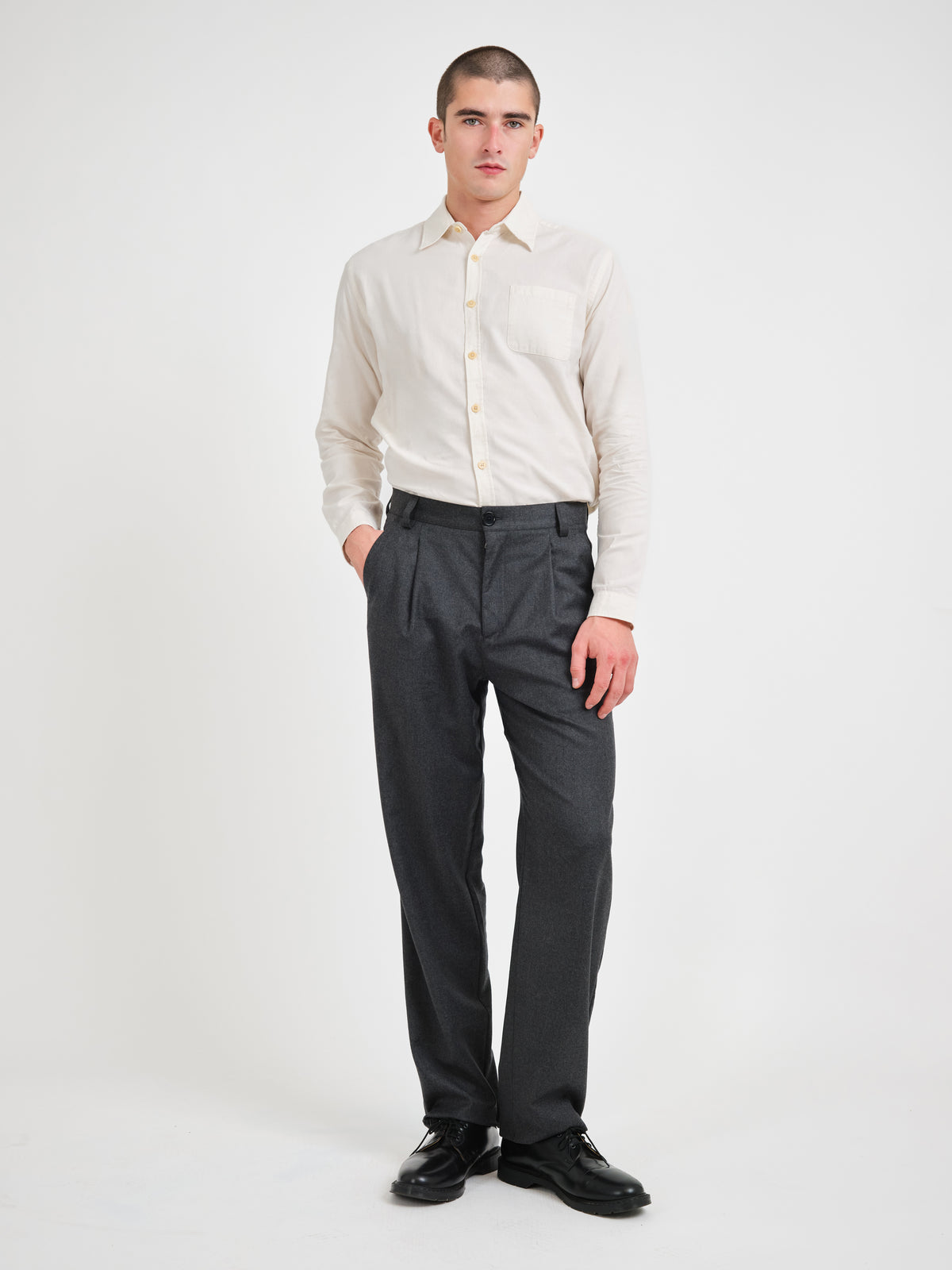 Morton Pleated Trousers Avalon Flannel Charcoal