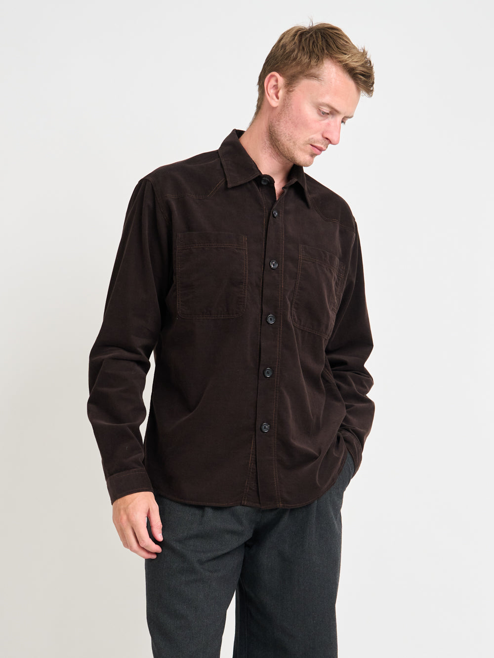 Close up shot of model wearing Oliver Spencer Men&#39;s Brown Midweight Cotton Corduroy Western Shirt