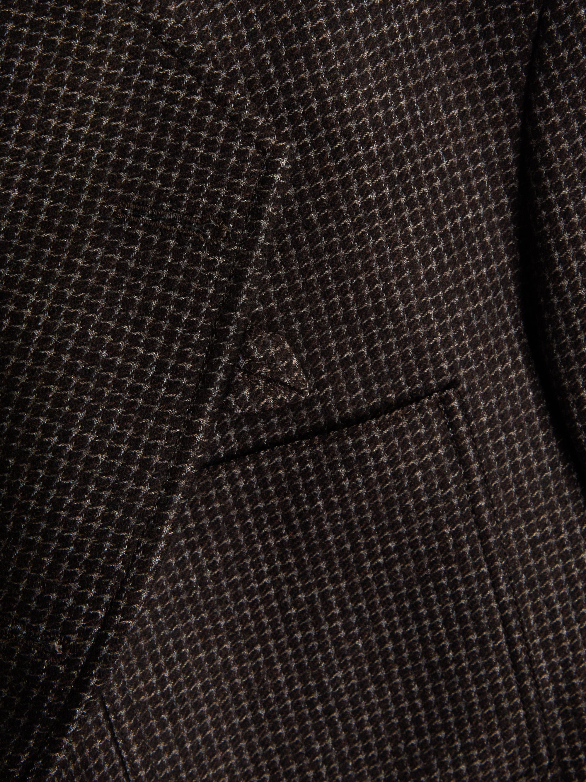 Detailed cuff/pocket shot of Oliver Spencer Men's Unstructured Notch Lapel Brown Jacket